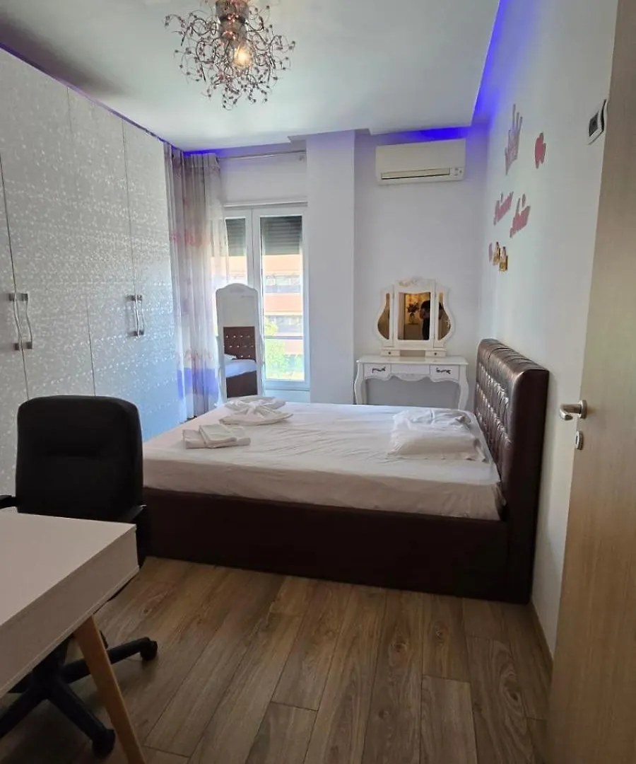 아파트 Tirent Apartment-Spacious 2-Bedroom Stay In Delijorgji 티라나